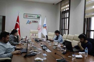 Karslı gençler Siber Vatan 2026 yarı finalinde yeteneklerini sergiledi 