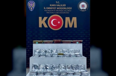 Kars’ta kaçakçılık operasyonu: Binlerce makaron ve kilolarca tütün ele geçirildi 