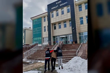Kars’ta uyuşturucu operasyonu: 6 kilo bonzai üretimi engellendi 