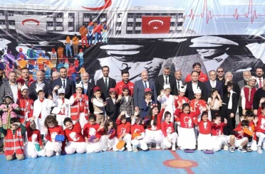 Kartal’da ‘Kızılay Haftası’ öğrenci etkinlikleriyle kutlandı 