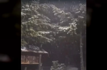 Kartepe’ye mevsimin ilk karı düştü 