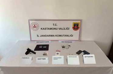 Kastamonu’da binlerce sentetik ecza hapıyla yakalanan 2 kişi tutuklandı 