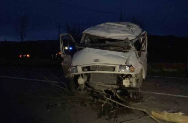 Kastamonu’da minibüs ile hafif ticari araç çarpıştı: 7 yaralı 