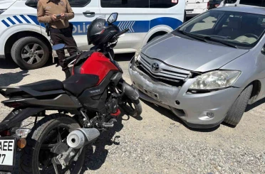 Kastamonu’da motosiklet ile otomobil çarpıştı: 2 yaralı 