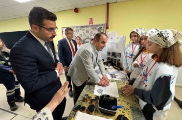 Kastamonu’da öğrenciler yaptıkları bilimsel çalışmaları sergiledi 
