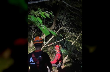 Kastamonu’da uçuruma yuvarlanan şahıs ekipler tarafından kurtarıldı 