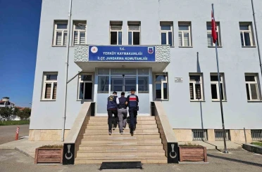 Kasten öldürme suçundan kesinleşmiş 6 yıl cezası bulunan firari hükümlü yakalandı 