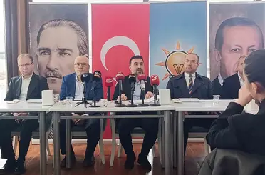 Kavak:"Bizim derdimiz koltuk değil, hizmettir"
