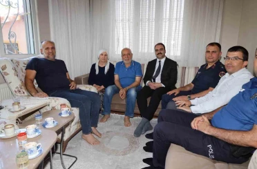Kaymakam Battal, şehit aileleri ve gazi ile bir araya geldi 