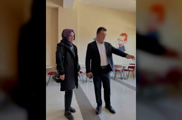 Kaymakam Dertlioğlu’ndan gençlik merkezine ziyaret 