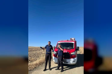 Kaymakamlık bahçesinde bulunan yılan doğaya bırakıldı 