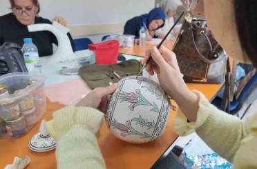 KAYMEK’ten Türk Dünyası Kültür Başkenti vizyonuna güçlü katkı: Çini sanatına yoğun ilgi 