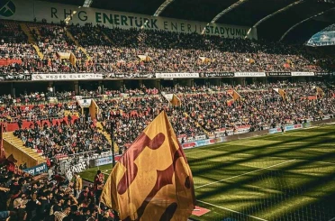 Kayserispor-Beşiktaş maçının bilet fiyatları belli oldu 