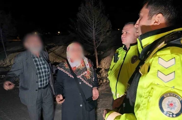 Kaza sonrası sürücü kaçtı, yaşlı çift geldi: Polisi ikna etmek için dakikalarca dil döktüler 