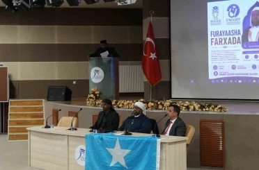 KBÜ’de uluslararası öğrenciler "Mutluluğun Anahtarı" konferansında buluştu 