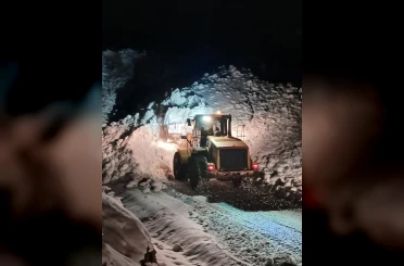 Kemaliye’de kapanan grup köy yolları ulaşıma açıldı 