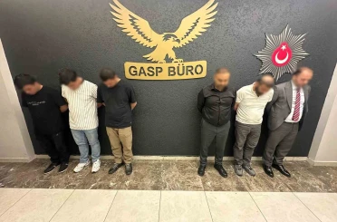 Kendisini "Cumhur İttifakı Ocakları Genel Başkanı" olarak tanıtan şüpheli ile diğer 5 şüpheli serbest bırakıldı 