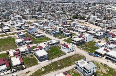 Kentsel dönüşüm için yeni model: "Bankalar müteahhit olacak" 