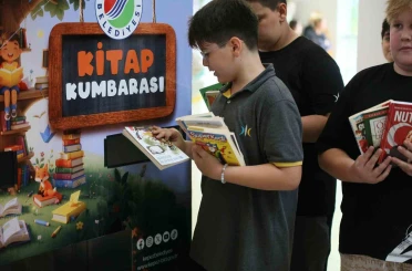 Kepez Belediyesi’nden okullara "Kitap Kumbarası" 