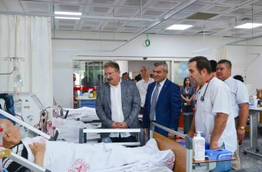 Kepez Devlet Hastanesi Diyaliz Merkezi yenilenen kapasitesiyle hizmete açıldı

