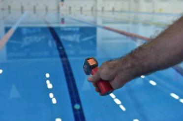 Kepez’in olimpik yüzme havuzunda hijyen ve sağlık önceliği 