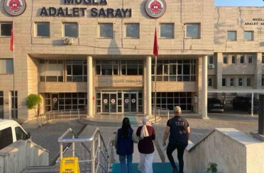 Kesinleşmiş hapis cezası bulunan FETÖ silahlı terör öğürtü üyesi kadın yakalandı 
