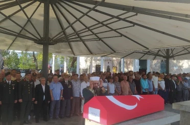 Kıbrıs Gazisi Mehmet Güneş son yolculuğuna uğurlandı 