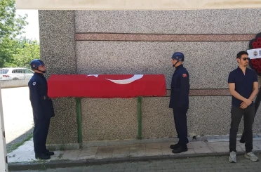 Kıbrıs gazisi, son yolculuğuna uğurlandı 