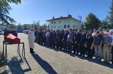 Kıbrıs Gazisi Zeki Küçük son yolculuğuna uğurlandı
