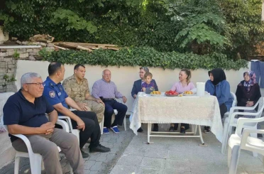 Kıbrıs gazisine minnet ziyareti 
