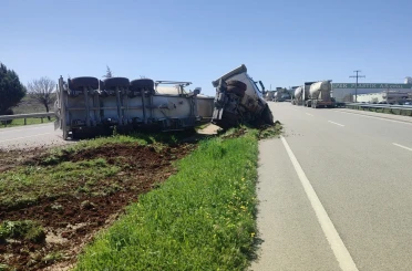 Kilis’te beton mikseri devrildi 