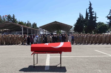 Kilis’te kalp krizi sonucu hayatını kaybeden uzman çavuş için tören düzenlendi 