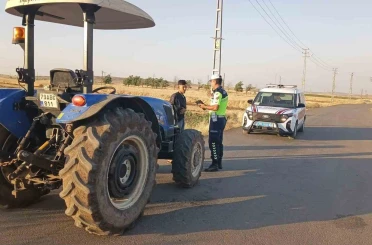 Kilis’te traktör ve tarım araçlarına trafik denetimi 