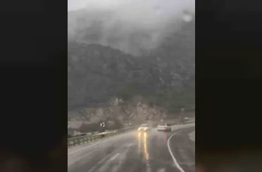 Kilometrelerce ters yönde ilerledi, kaza kıl payı atlatıldı 