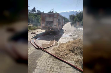 Kırıkhan’da otluk alandan alevler yükseldi 