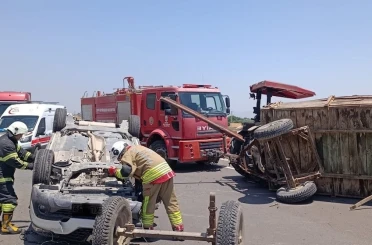 Kırıkhan’da traktörle çarpışan otomobil takla attı: 2 yaralı 