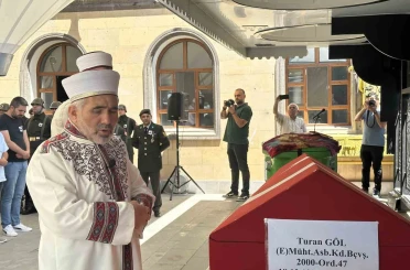 Kırıkkale’deki patlamada hayatını kaybeden Turan Göl, Çankırı’da toprağa verildi 