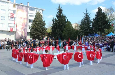 Kırklareli’nde 23 Nisan coşkuyla kutlandı 