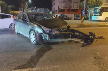 Kırmızı ışık ihlali yapıp kazaya neden oldu: 82 bin 719 TL ceza yedi 