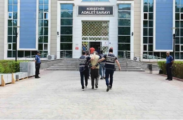 Kırşehir’de fuhuş operasyonu: 5 tutuklama 