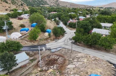 Kış öncesi köy yolları asfalta kavuştu 