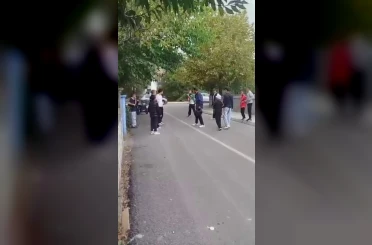 Kız meselesi sebebiyle darp ettikleri gencin çenesini kırdırlar: 4 şüpheli adliyede 