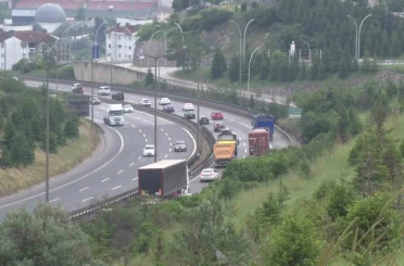 Kocaeli’de bayram tatilinin 3. gününde trafik akıcı seyrediyor 