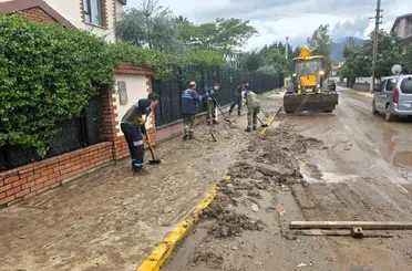 Kocaeli’de yağışın izleri temizleniyor
