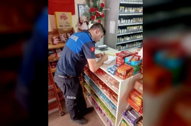 Koçarlı’da marketlere sıkı zabıta denetimi 