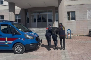 Komiserim yalanıyla 1 milyon TL dolandıran 2 şüpheli tutuklandı 