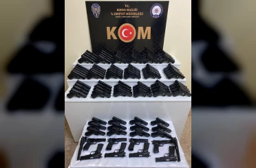 Konya’da 100 Adet Ruhsatsız Tabanca Ele Geçirildi