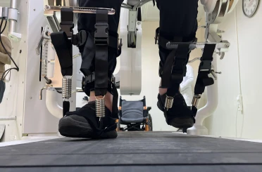 Konya'da felç hastalar için yürüme robotu kapasitesi arttı