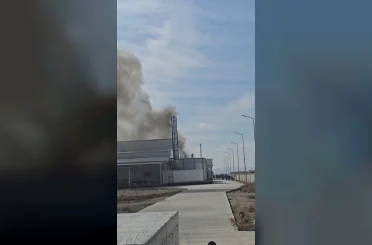 Konya’daki Fabrikada Korkutan Yangın! Gökyüzünü Duman Kapladı