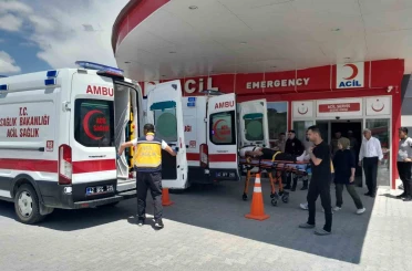 Konya’da otomobil takla attı: 4 yaralı